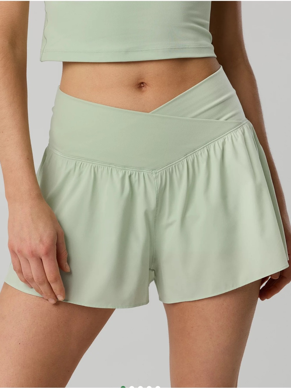 OFFLINE by Aerie Real Me
Crossover Flowy Shorts Green Sz M
